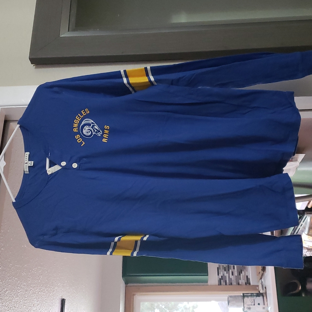 Los Angeles Rams long sleeve Henley Medium